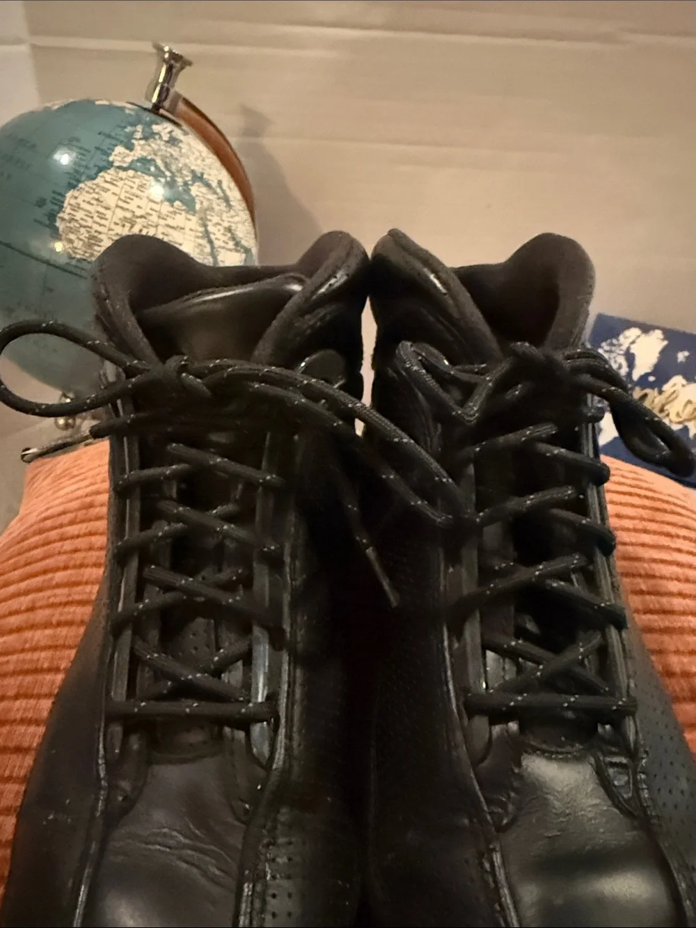 Timberland Black Perforated Lace-Up Leather Hiker Sneaker Boots Style 58096